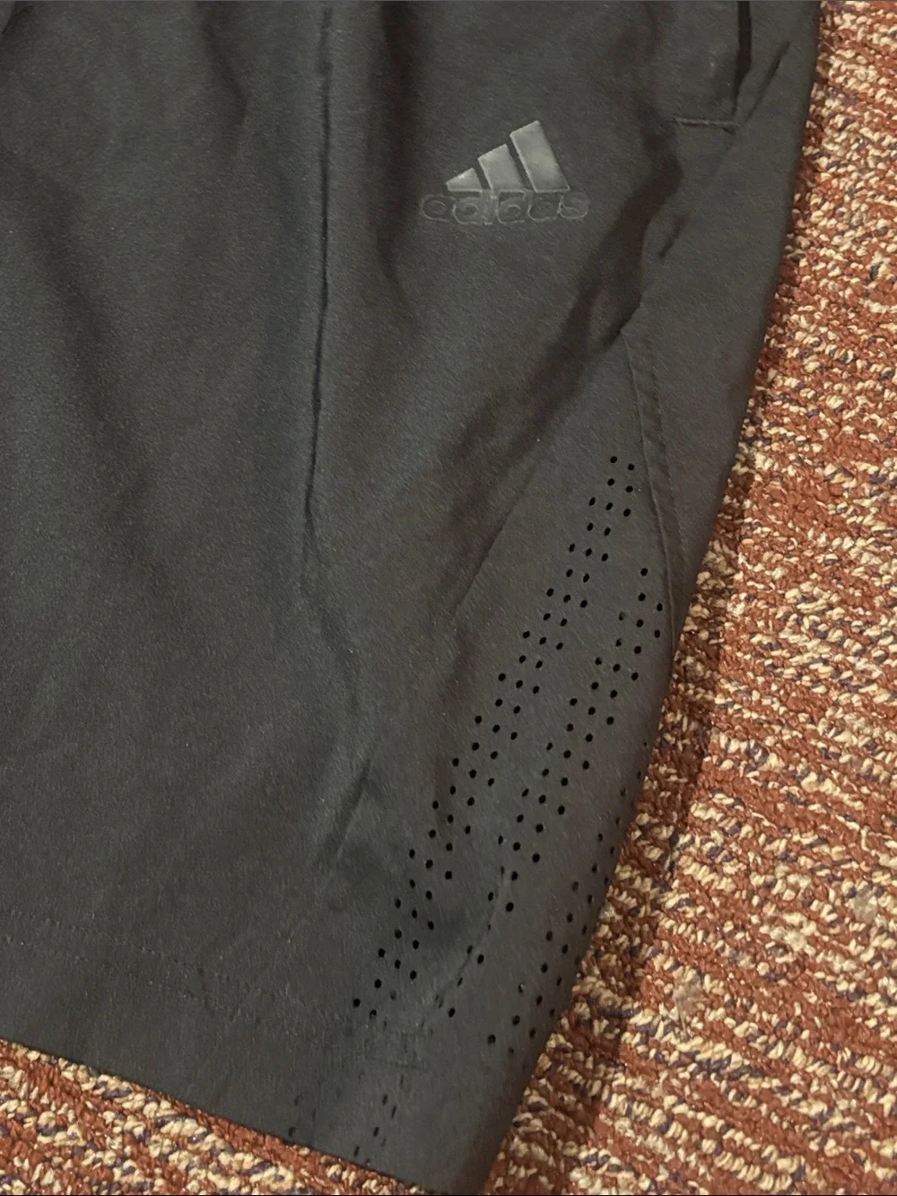 Adidas long athletic shorts mesh panel breathable elastic waist basketball small